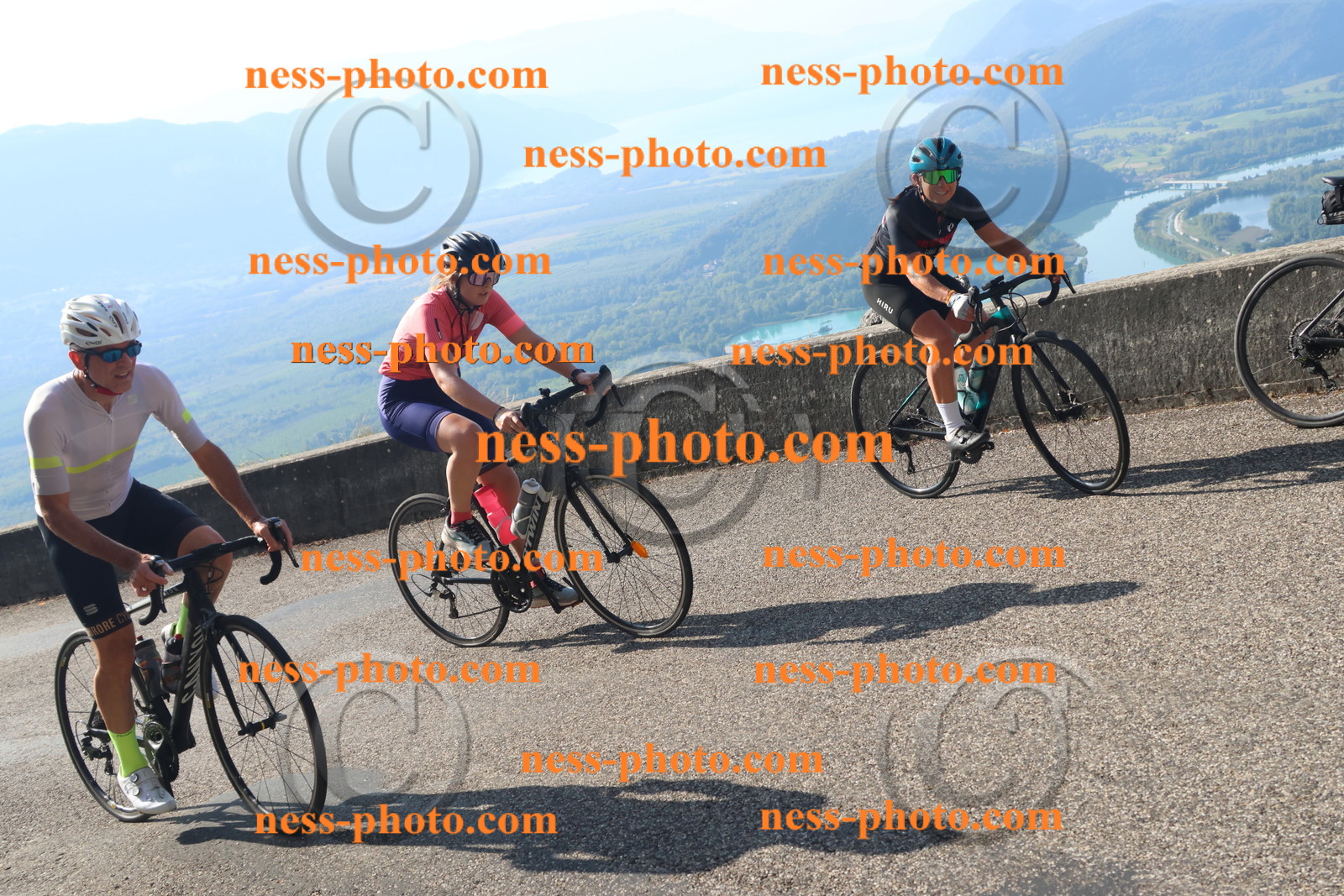 Col du Grand Colombier (1609).JPG