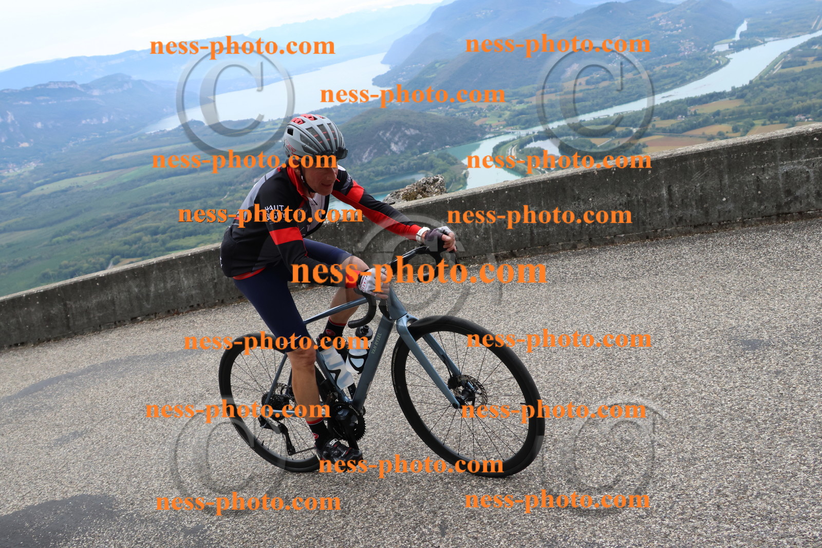 Col du Grand Colombier (1669).JPG