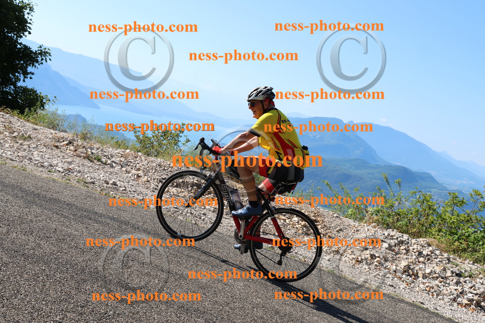 Col du Grand Colombier (1298).JPG