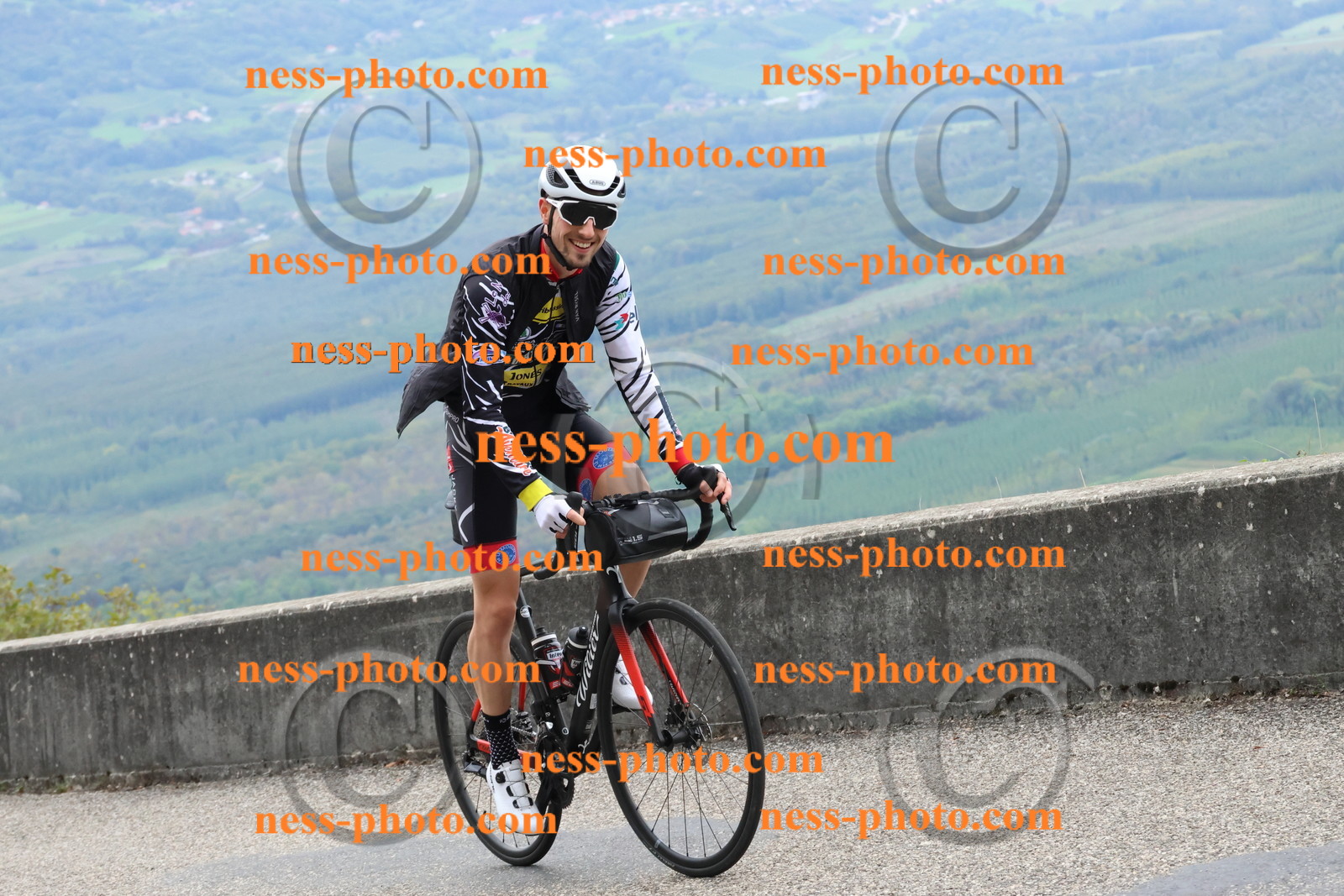 Col du Grand Colombier (537).JPG