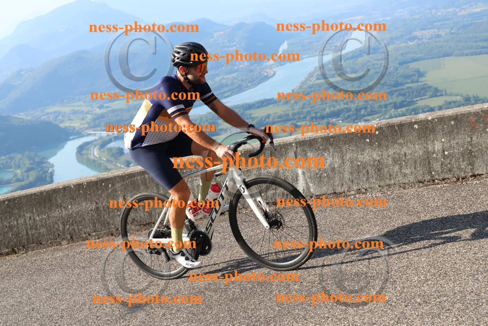 Col du Grand Colombier (888).JPG