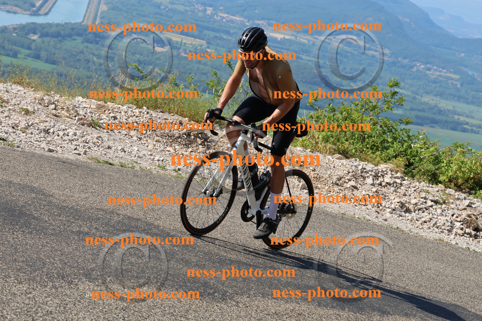 Col du Grand Colombier (252).JPG