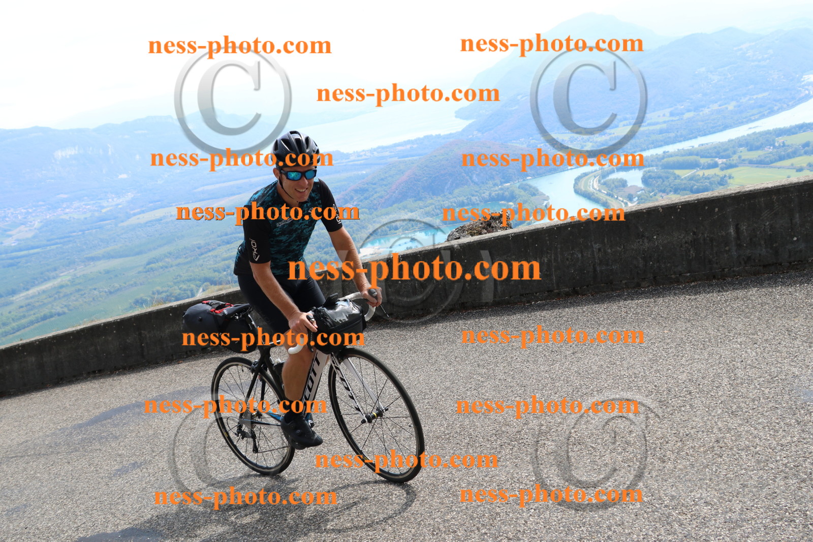 Col du Grand Colombier (680).JPG