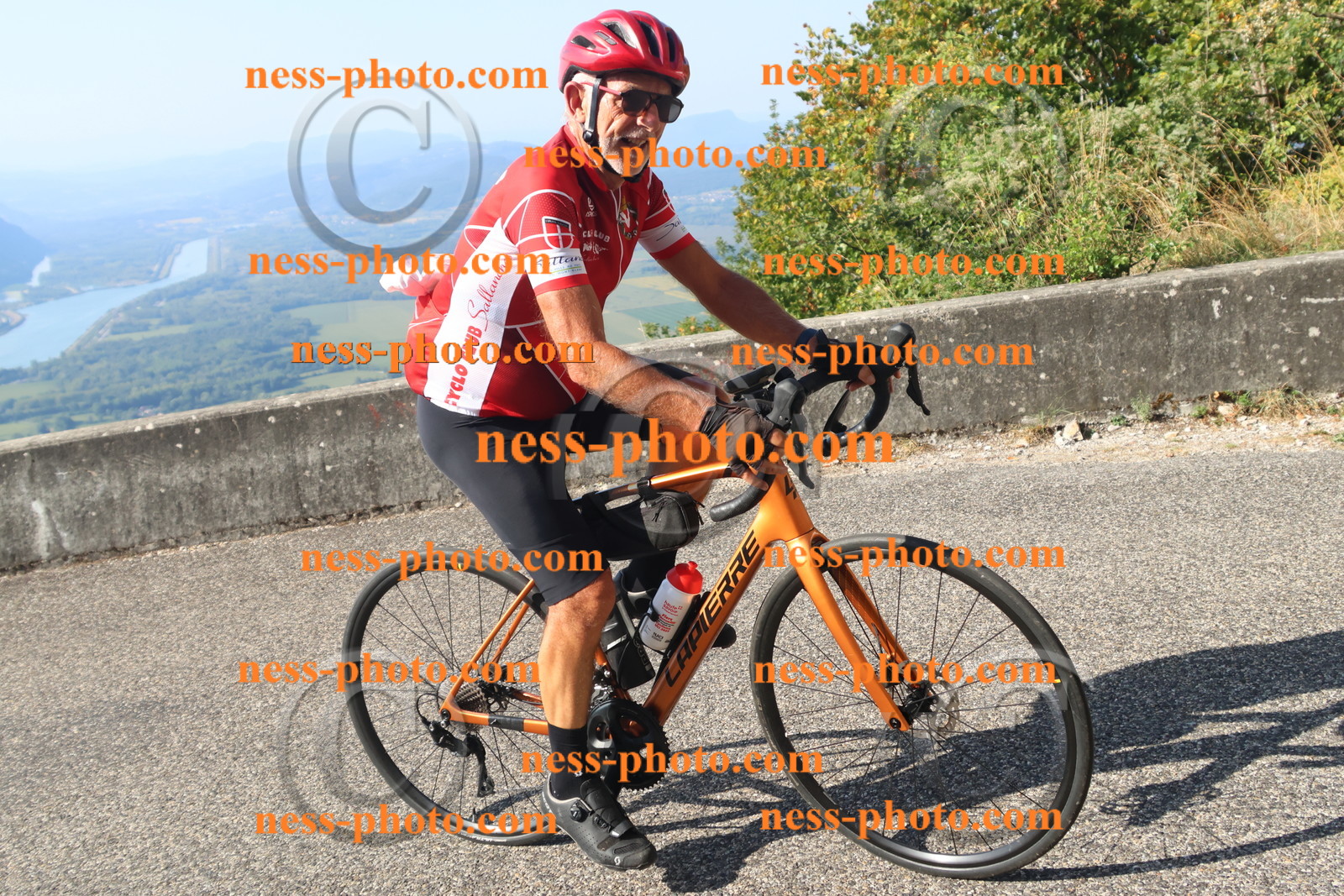 Col du Grand Colombier (1750).JPG