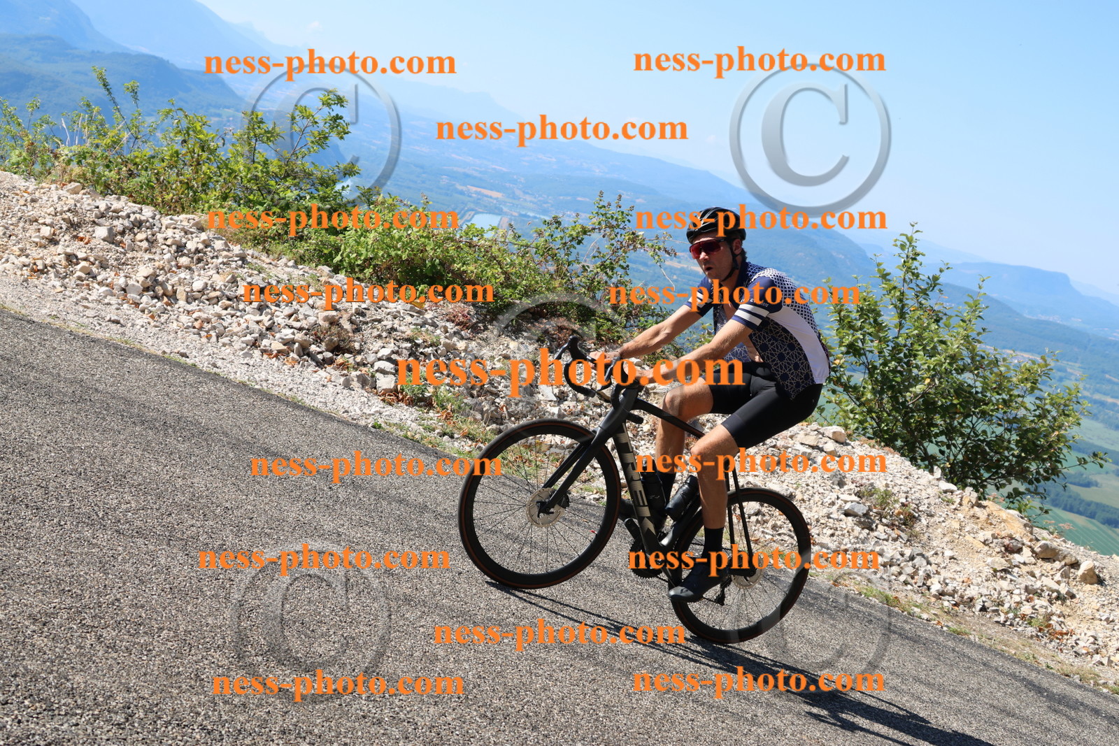 Col du Grand Colombier (1725).JPG