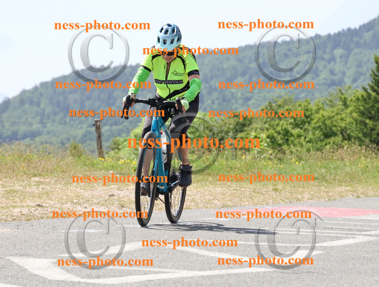 Col du grand Colombier (1680).JPG