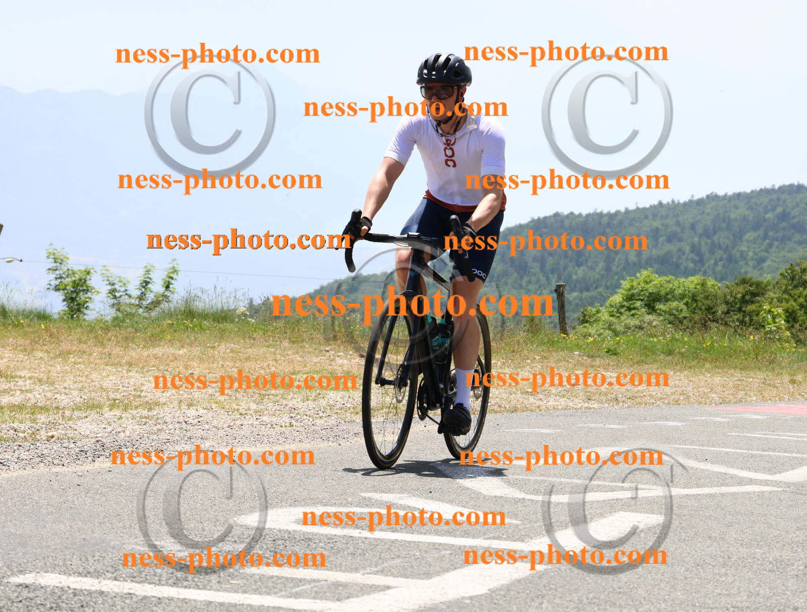 Col du grand Colombier (2830).JPG