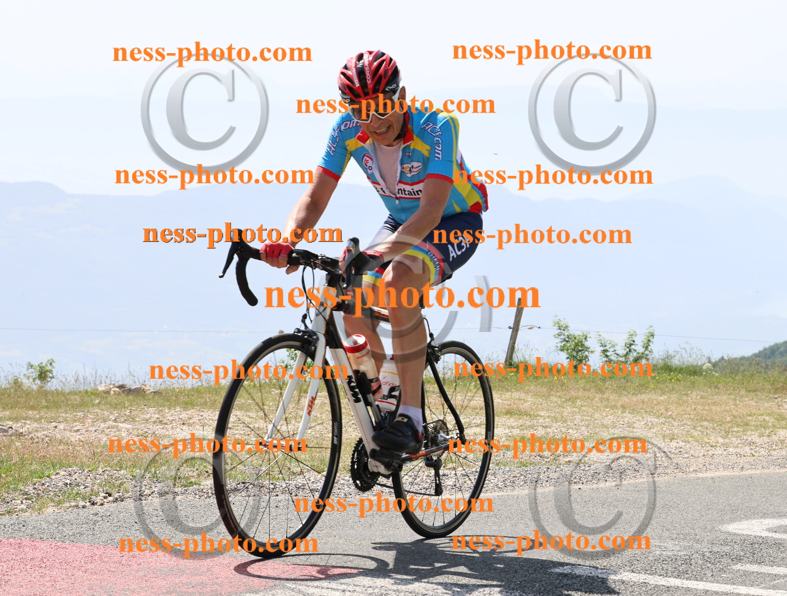 Col du grand Colombier (1612).JPG
