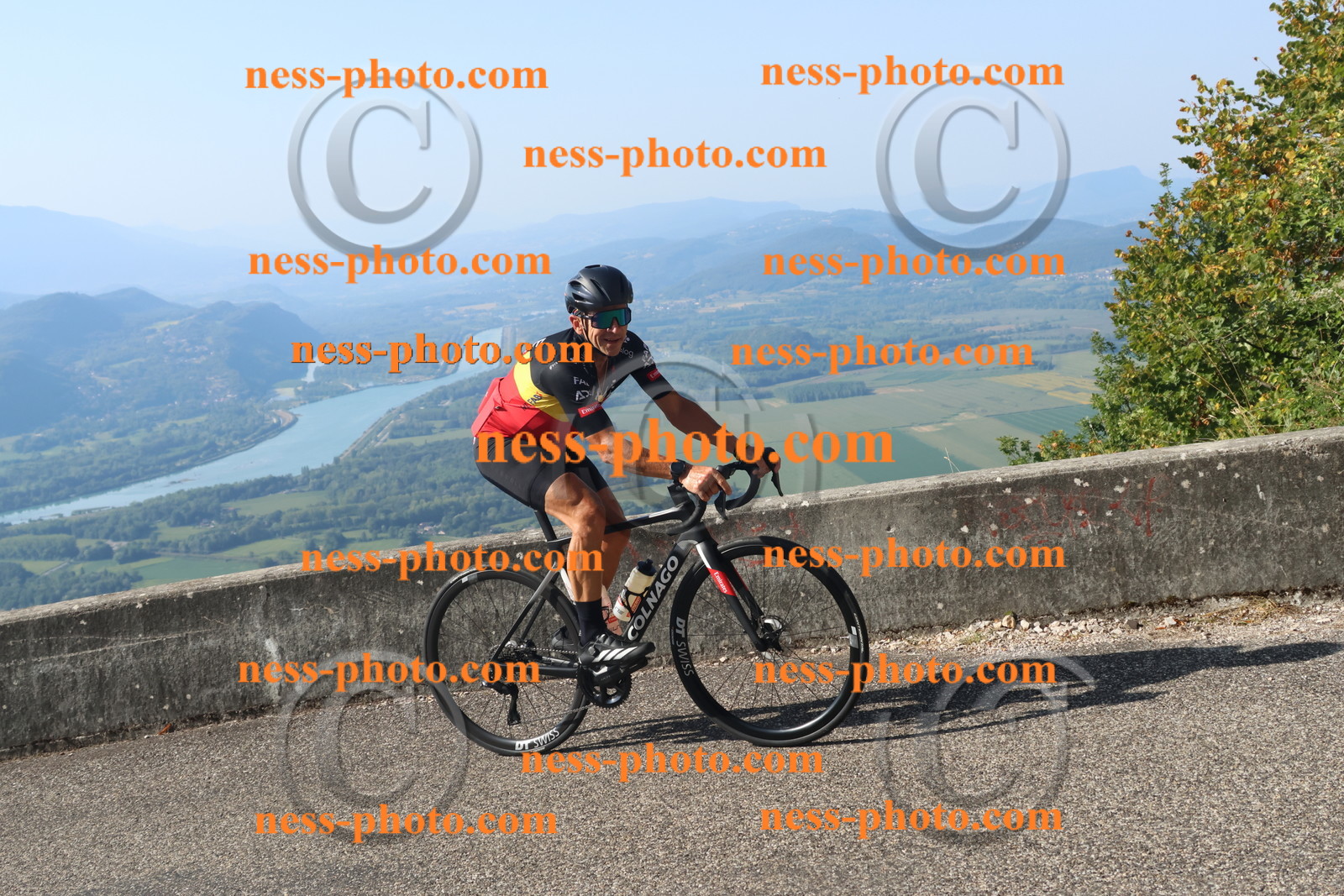 Col du Grand Colombier (2046).JPG