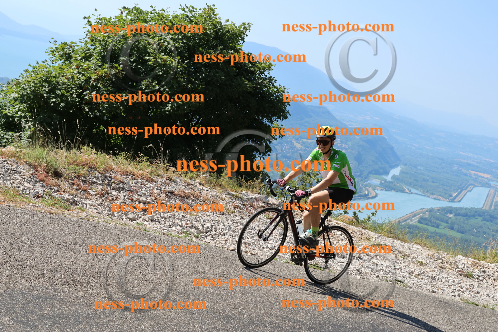 Col du Grand Colombier (294).JPG