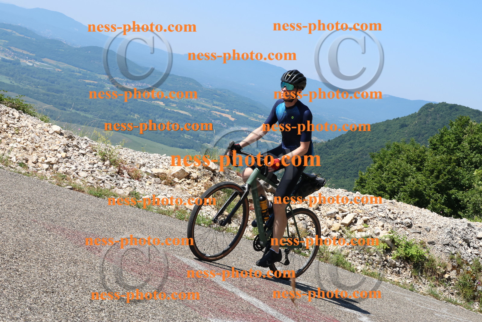 Col du Grand Colombier (369).JPG