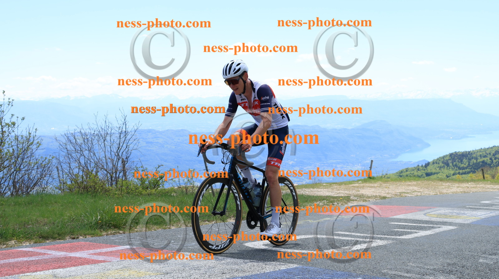 Col du grand Colombier (221).JPG