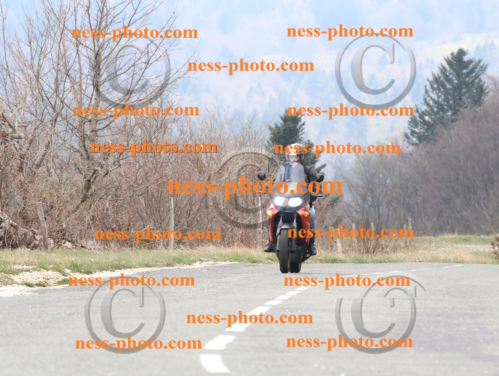 Col du Grand Colombier (32).JPG