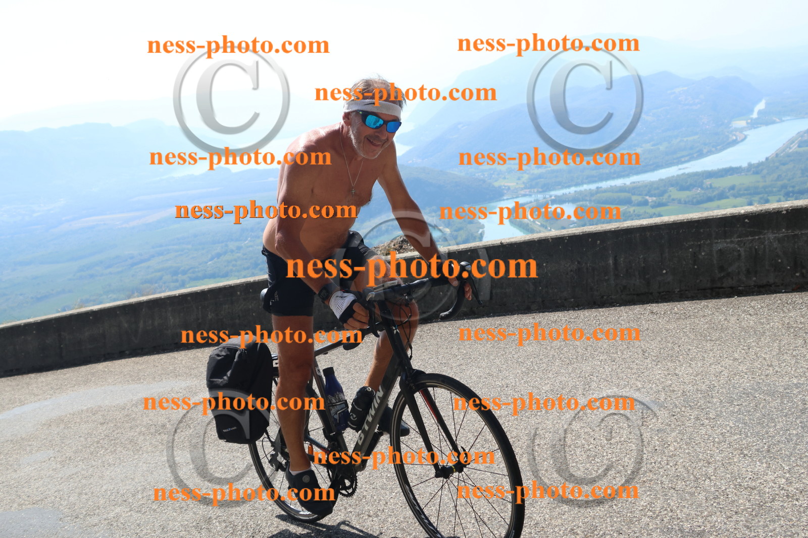 Col du Grand Colombier (3529).JPG