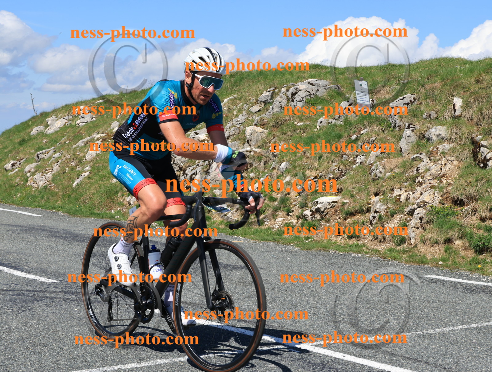 Col du Grand Colombier (1716).JPG