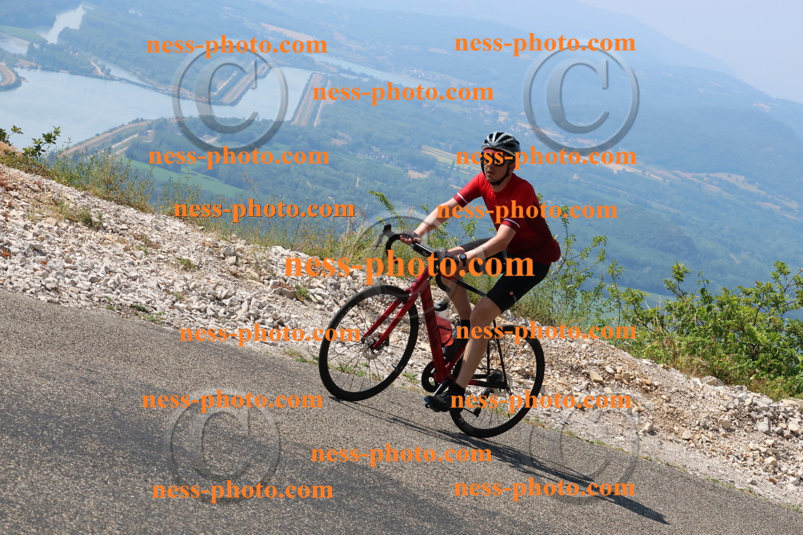 Col du Grand Colombier (360).JPG