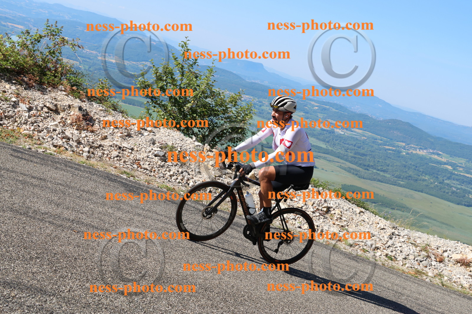 Col du Grand Colombier (1475).JPG