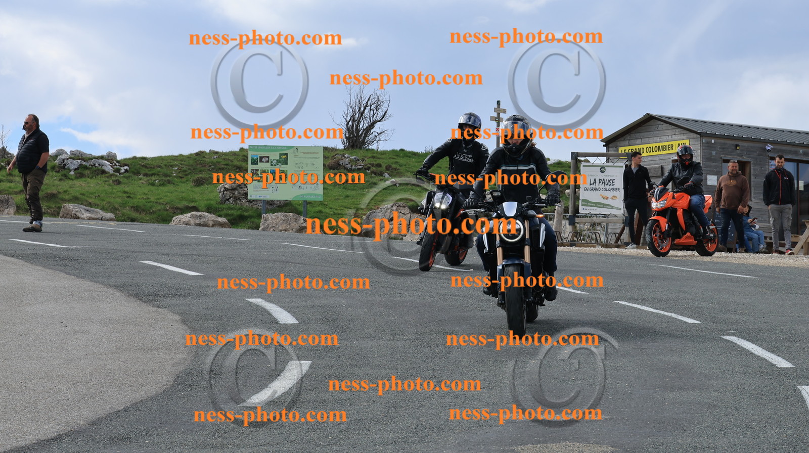 Col du Grand Colombier (268).JPG