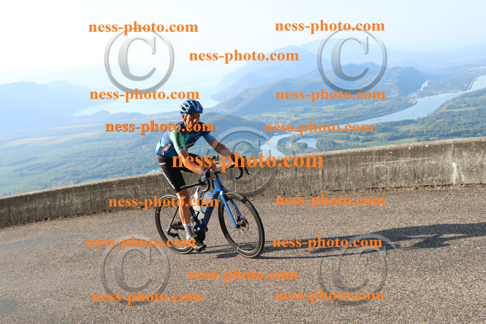 Col du Grand Colombier (366).JPG