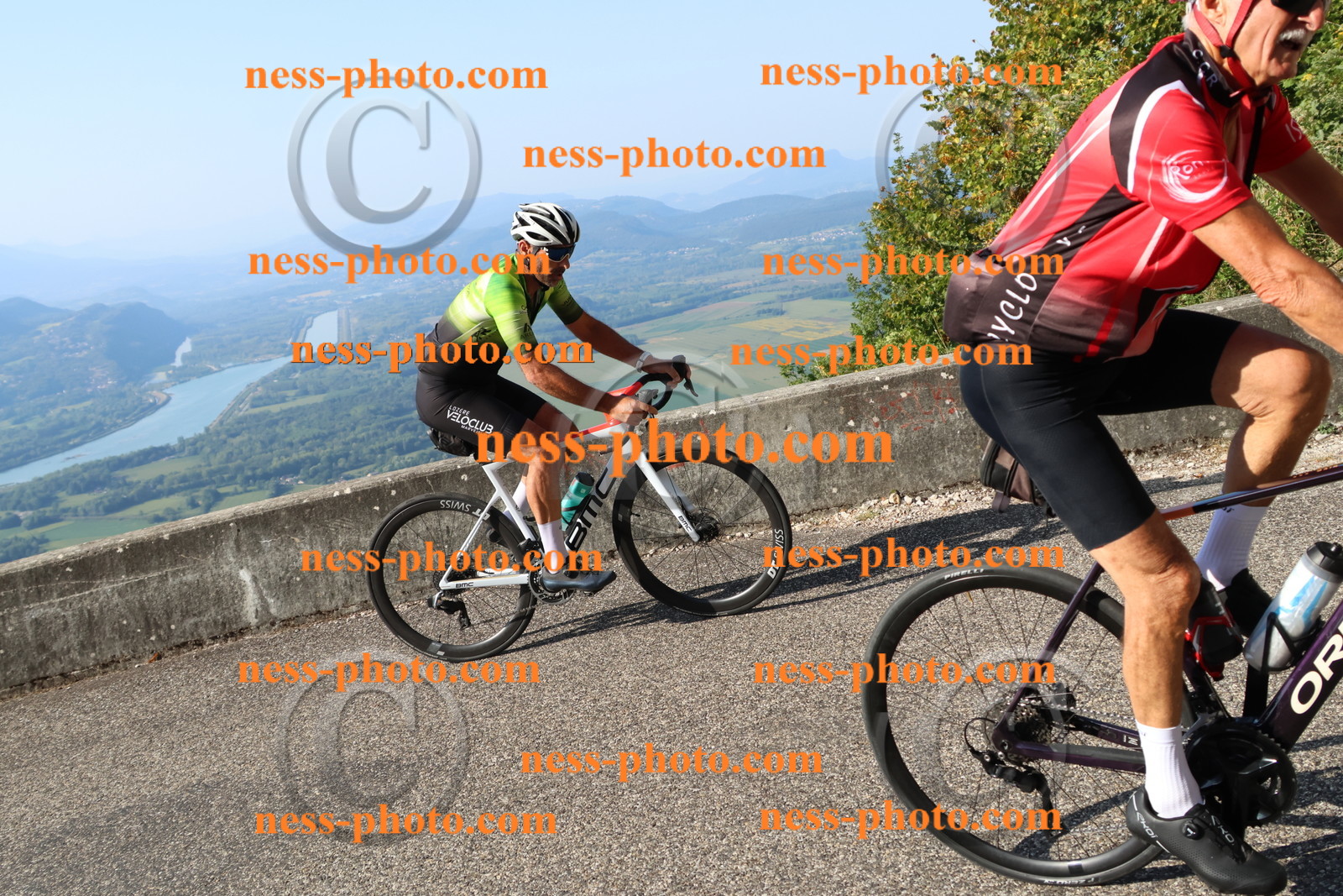 Col du Grand Colombier (1225).JPG