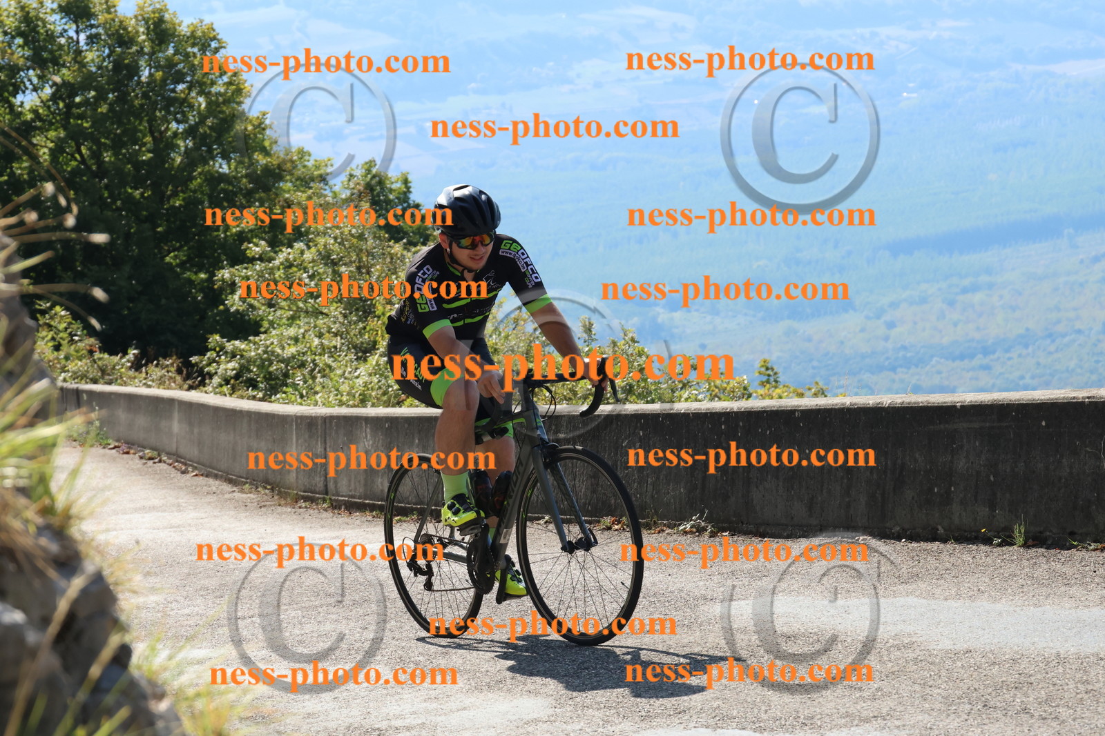 Col du Grand Colombier (74).JPG