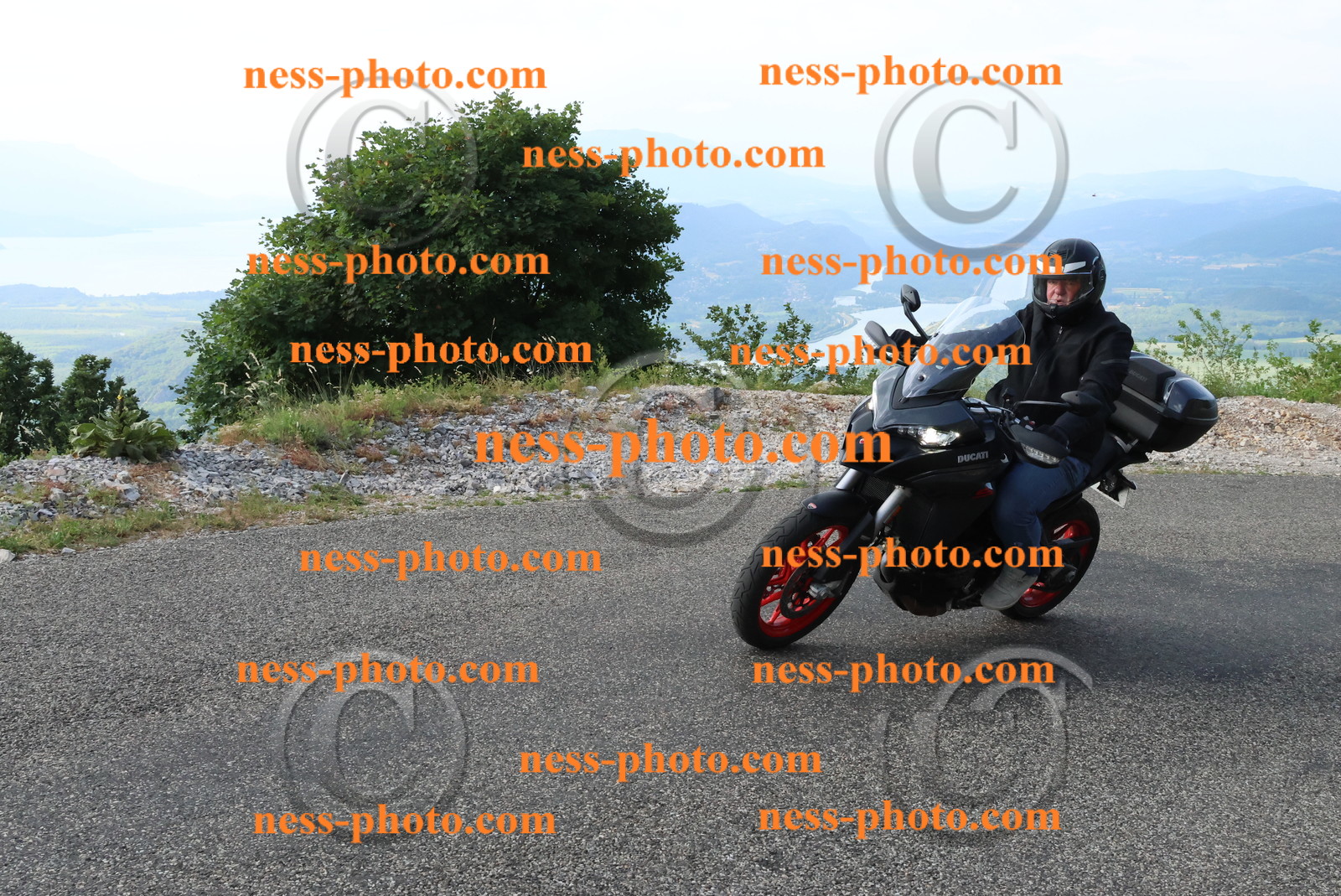 Col du Grand Colombier (16).JPG