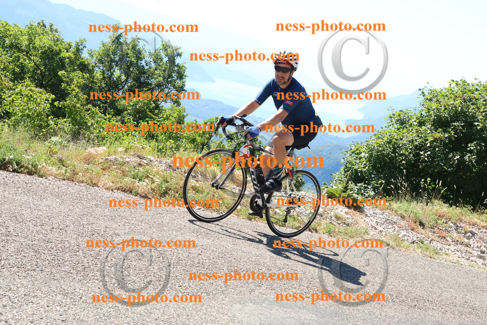 Col du Grand Colombier (320).JPG