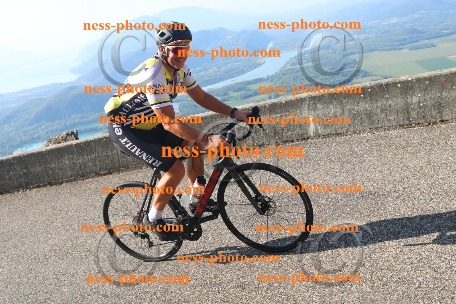 Col du Grand Colombier (1578).JPG