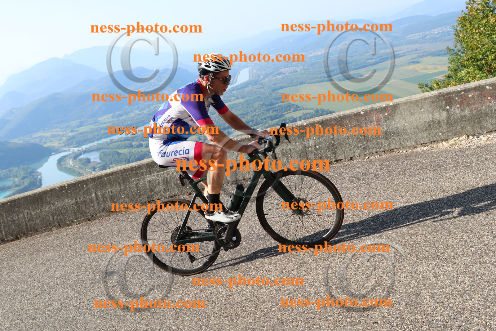 Col du Grand Colombier (1235).JPG