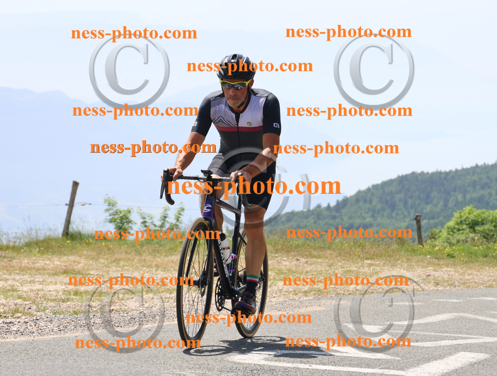 Col du grand Colombier (2318).JPG