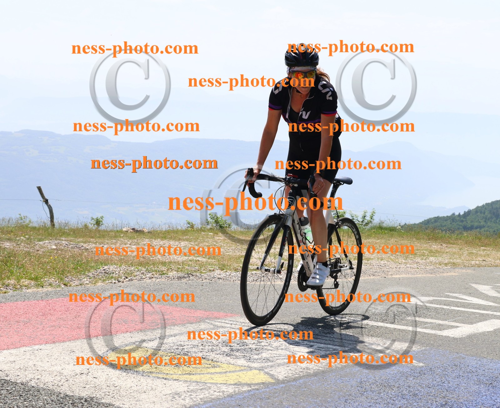 Col du grand Colombier (2453).JPG