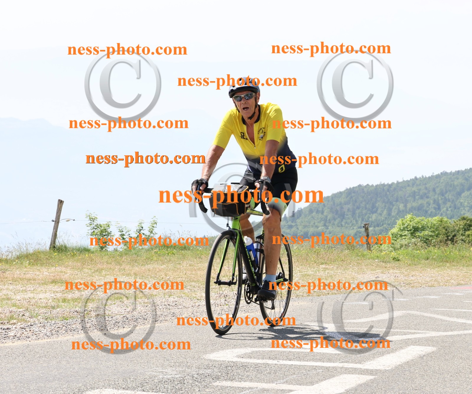 Col du grand Colombier (1586).JPG