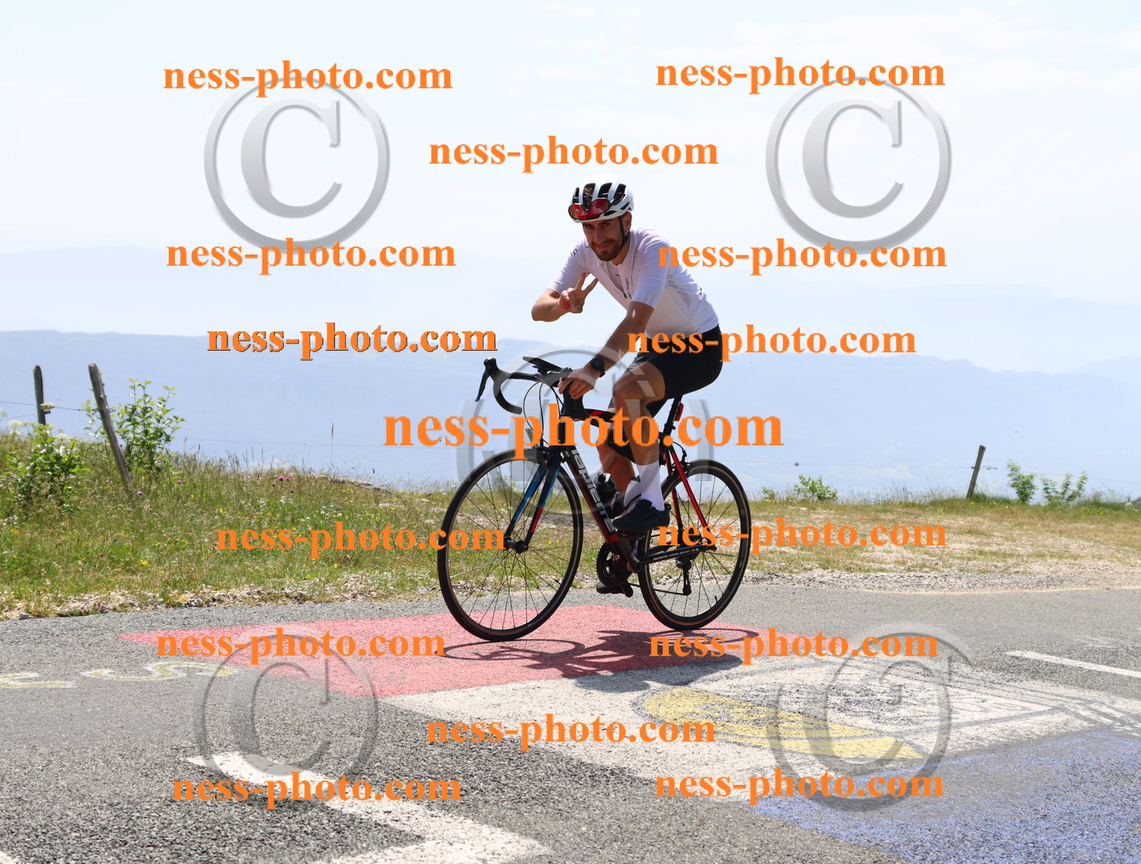 Col du grand Colombier (2242).JPG