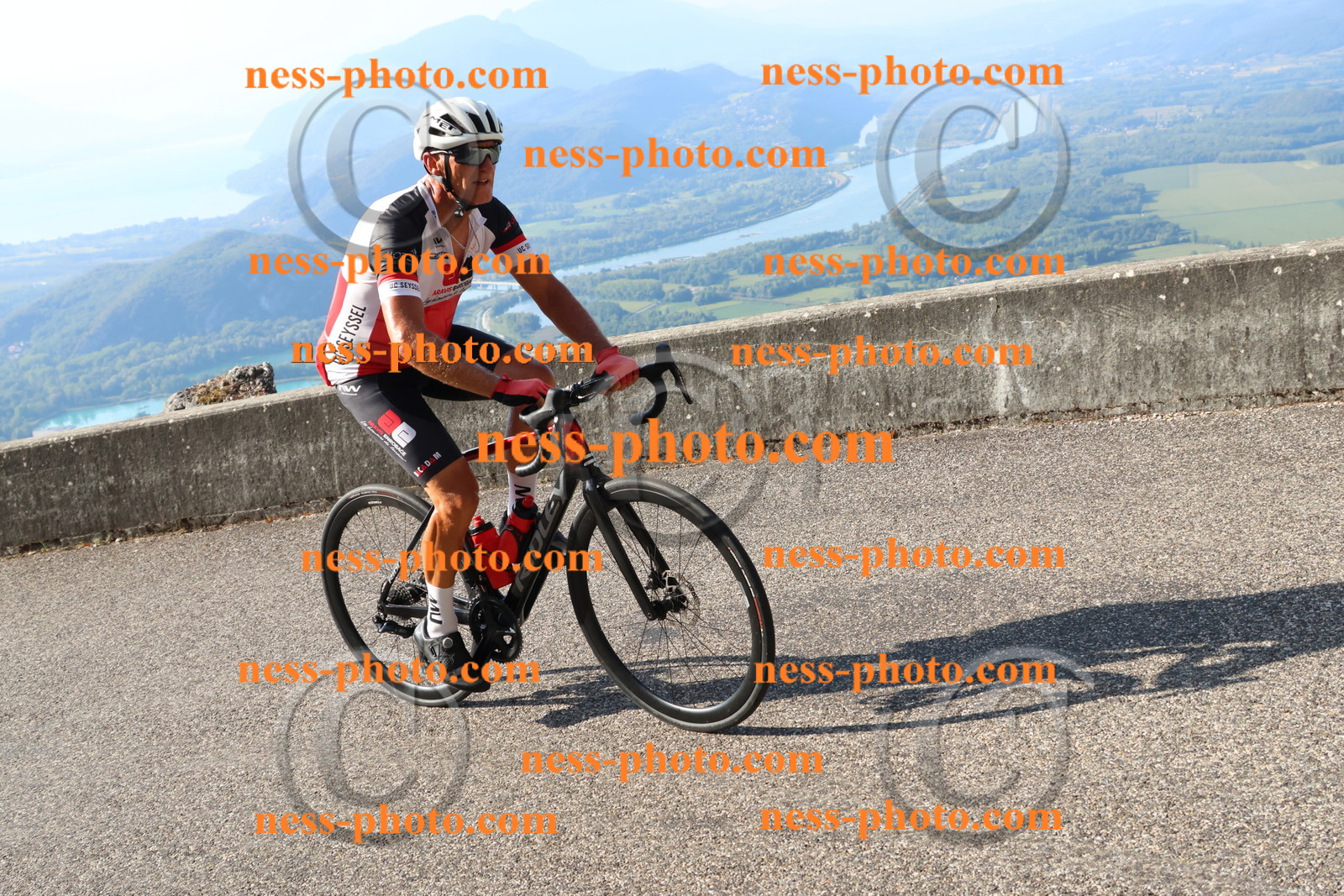 Col du Grand Colombier (1104).JPG