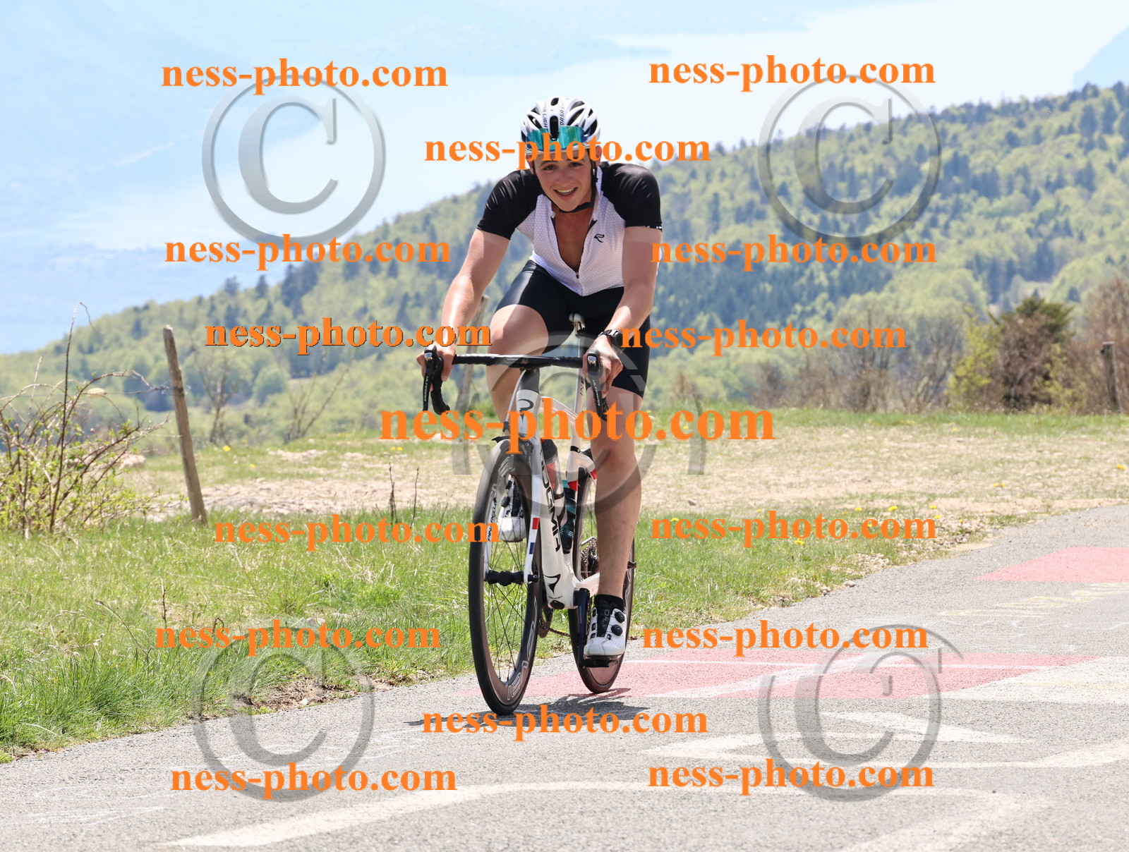 Col du Grand Colombier (339).JPG