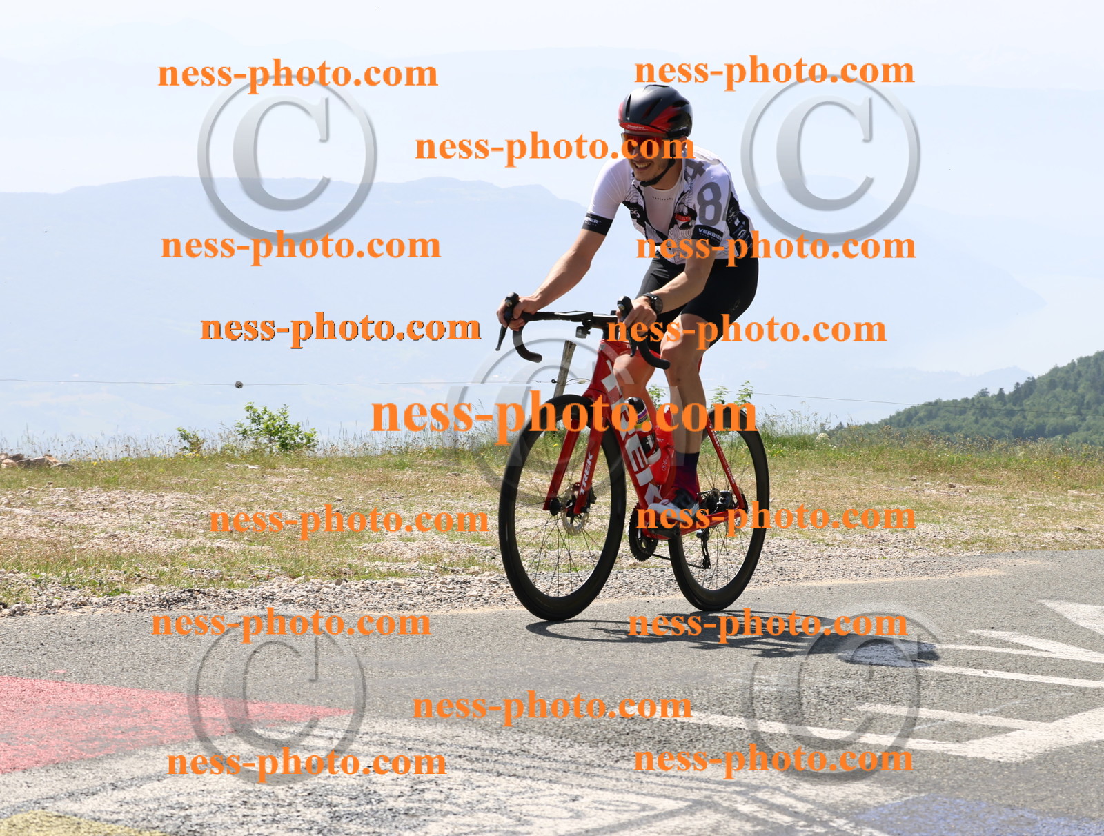 Col du grand Colombier (1417).JPG