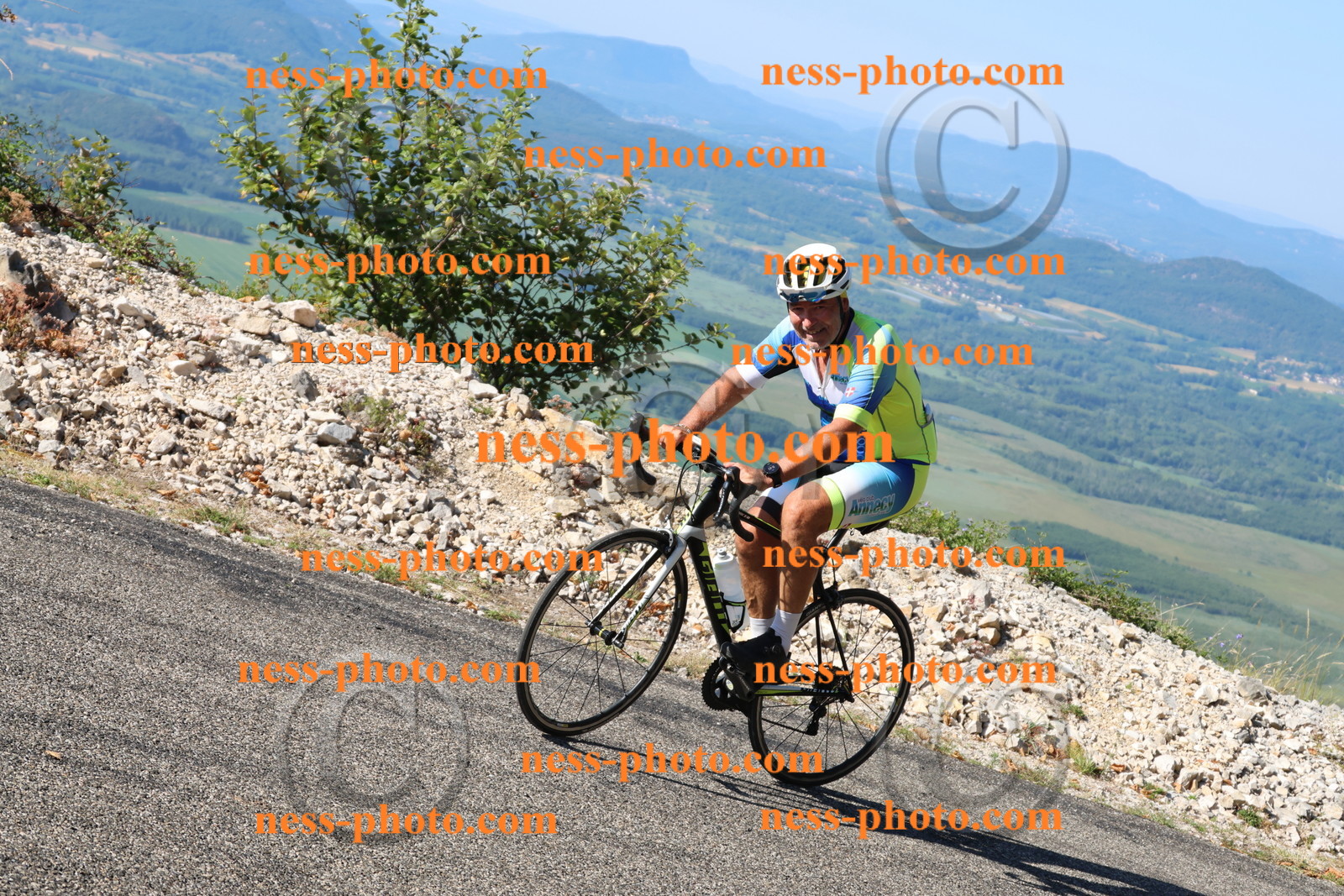 Col du Grand Colombier (1190).JPG