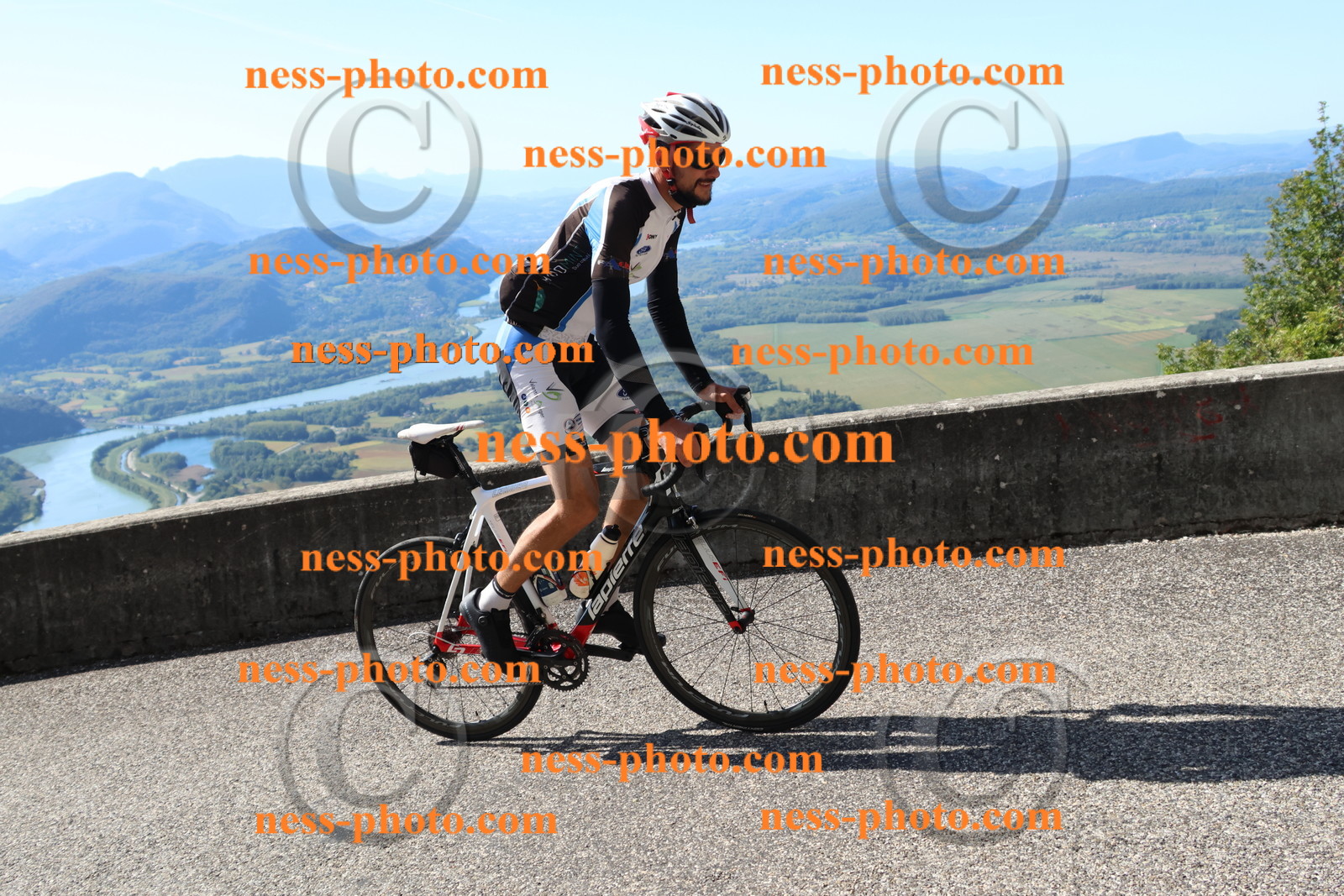 Col du Grand Colombier (356).JPG