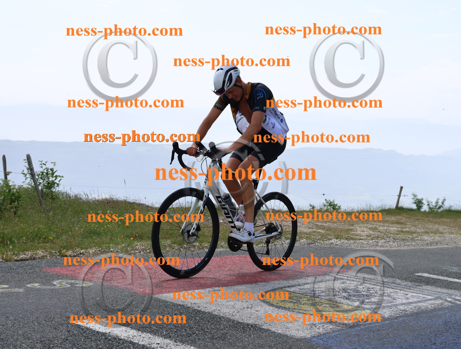 Col du grand Colombier (1963).JPG