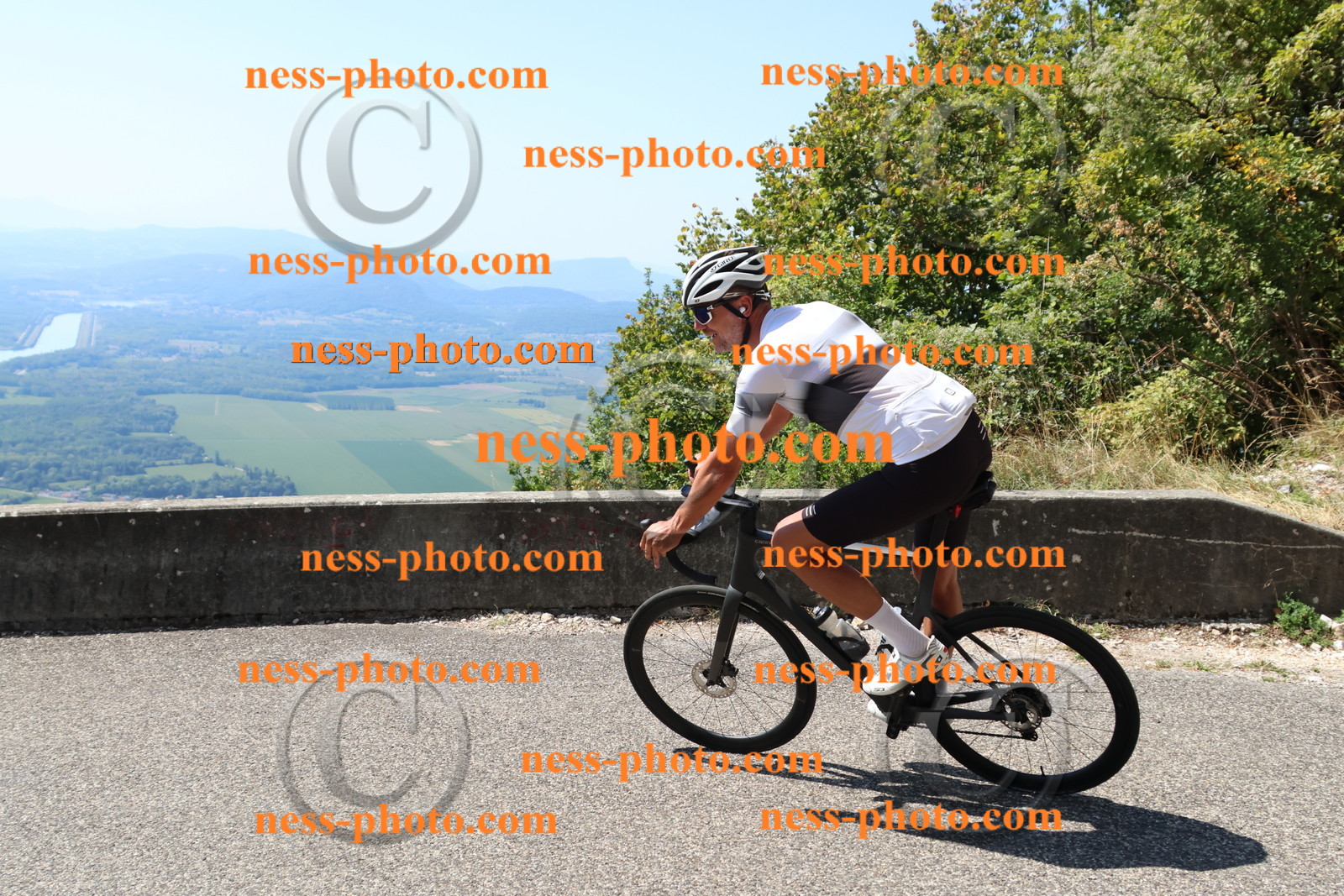 Col du Grand Colombier (389).JPG