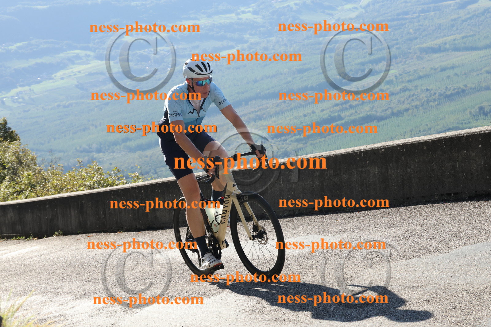 Col du Grand Colombier (132).JPG