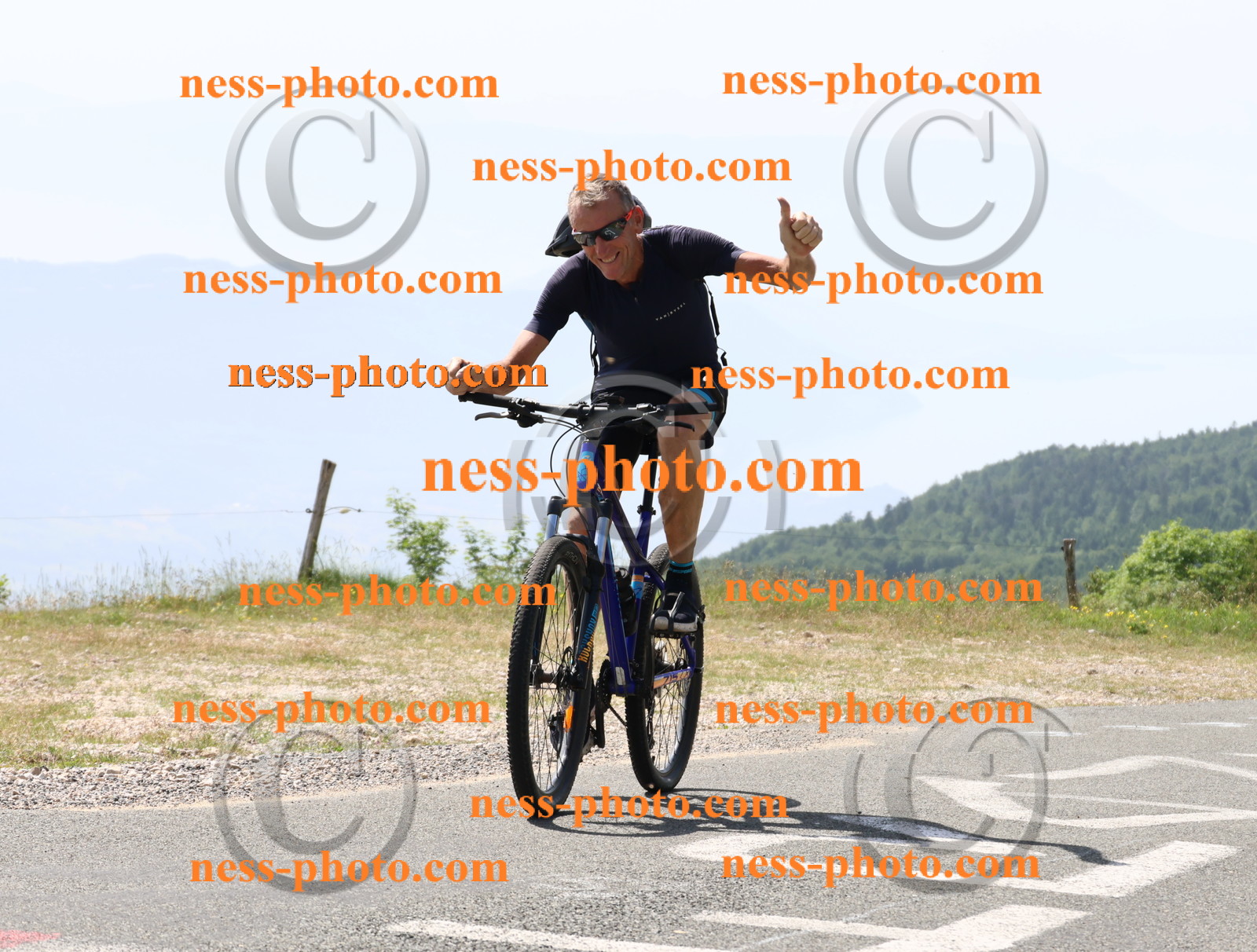 Col du grand Colombier (1426).JPG