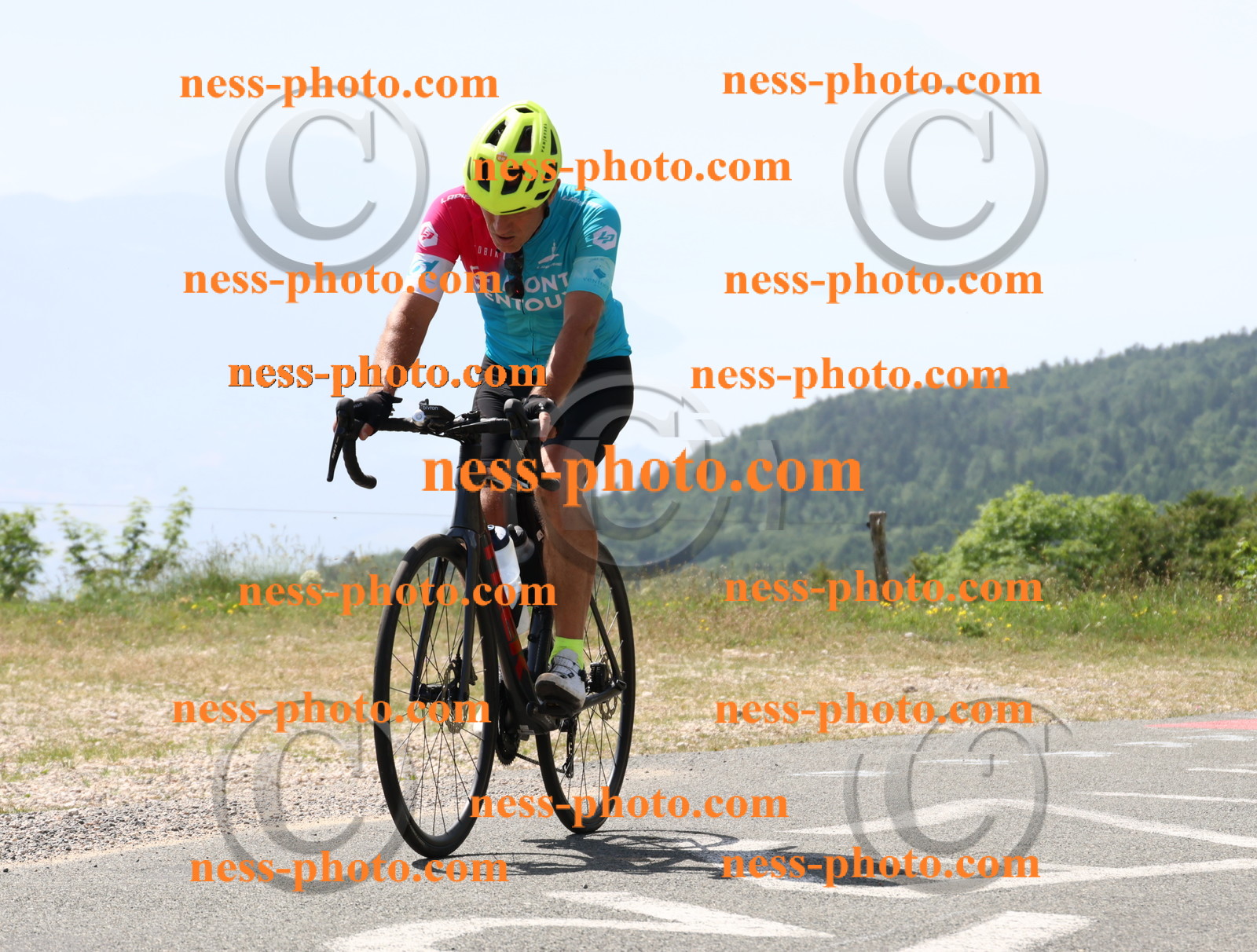 Col du grand Colombier (1618).JPG