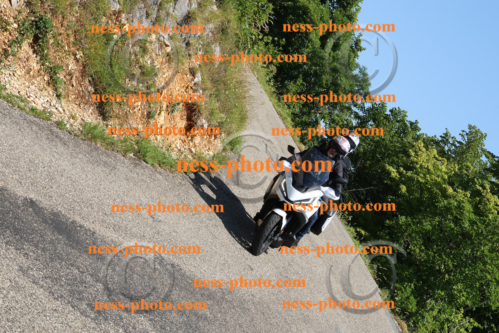 Col du Grand Colombier (61).JPG