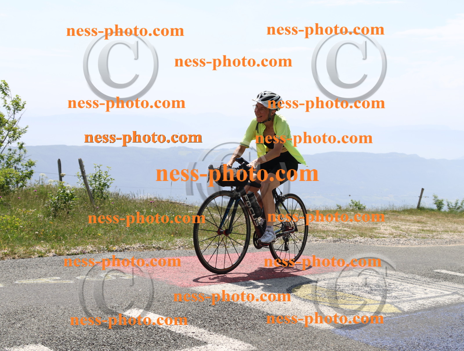 Col du grand Colombier (2092).JPG