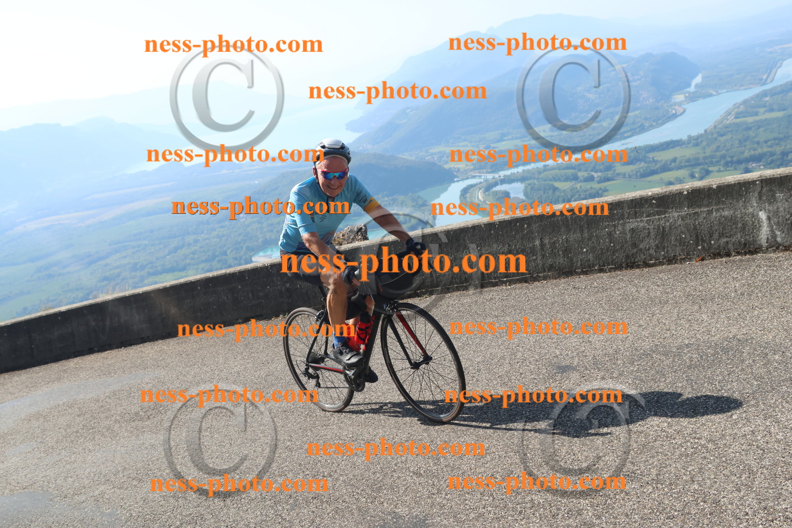 Col du Grand Colombier (2500).JPG