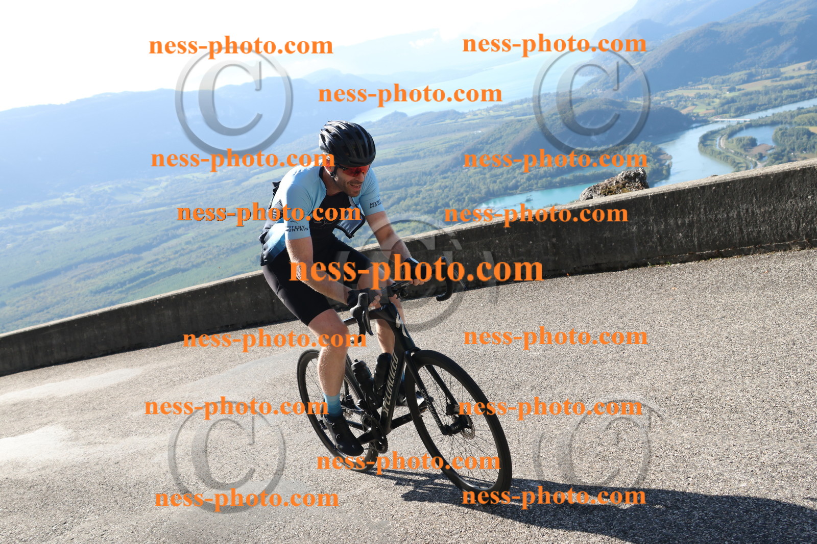 Col du Grand Colombier (35).JPG