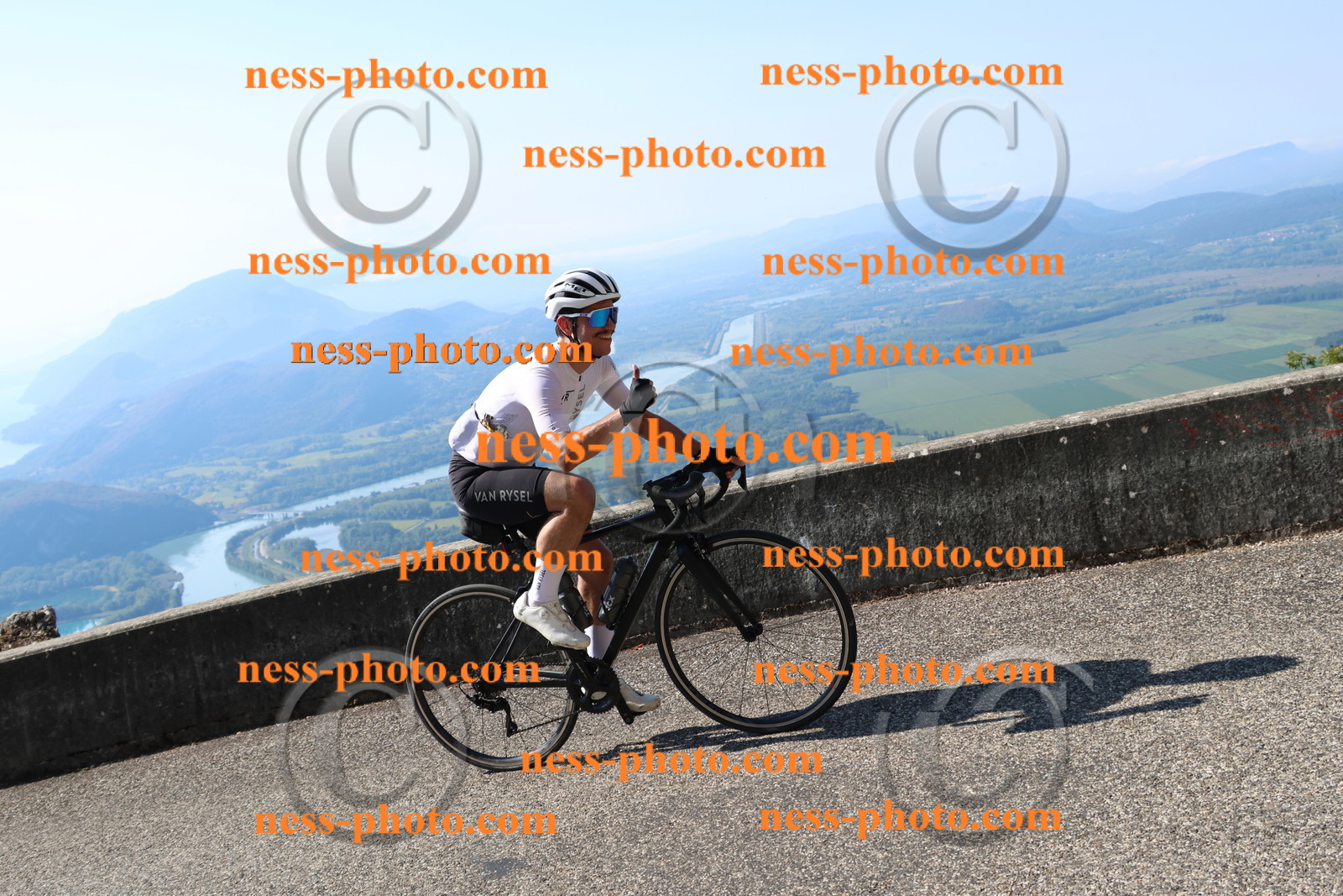 Col du Grand Colombier (213).JPG