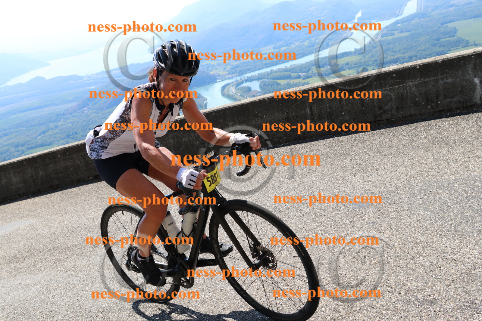 Col du Grand Colombier (418).JPG