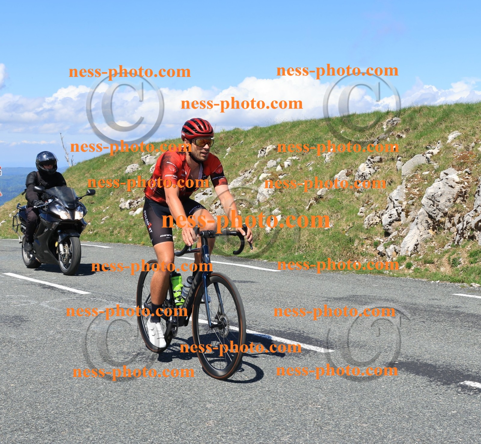 Col du Grand Colombier (1626).JPG